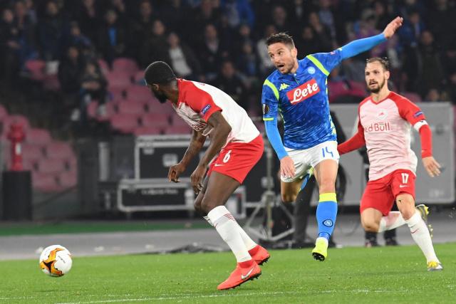 TA：姆巴佩射丢点球后情绪低落 赛后未感谢球迷